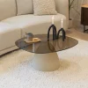 Organische Salontafel Jacky Glas en betonlook, 86 x 76cm