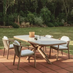 Tuintafel Mirtia Gesinterde steen en houtlook, 240 x 110cm