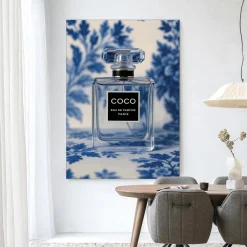 Wandkleed Bleu Scent in maat en frame naar keuze