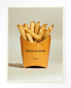 Wandkleed LV Fries in maat en frame naar keuze