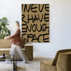 Wandkleed No Space in maat en frame naar keuze