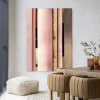 Wandkleed Vertical Rose in maat en frame naar keuze